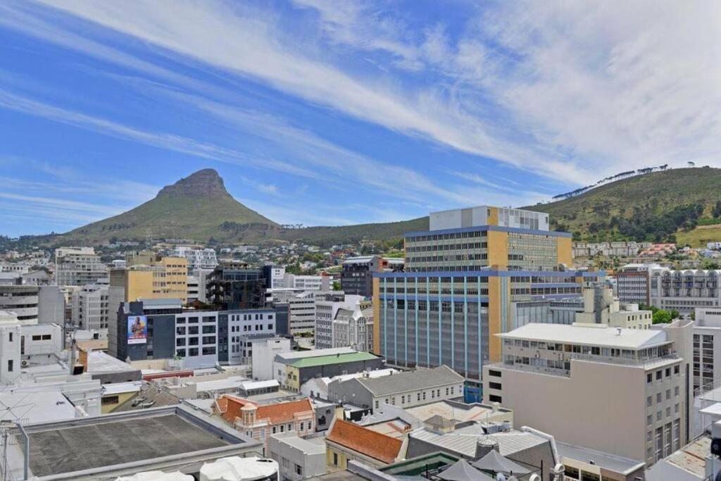With Views Apartment *